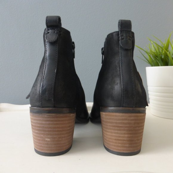 Crevo Autumn Black Ankle Boots Tan Heel - Picture 4 of 12